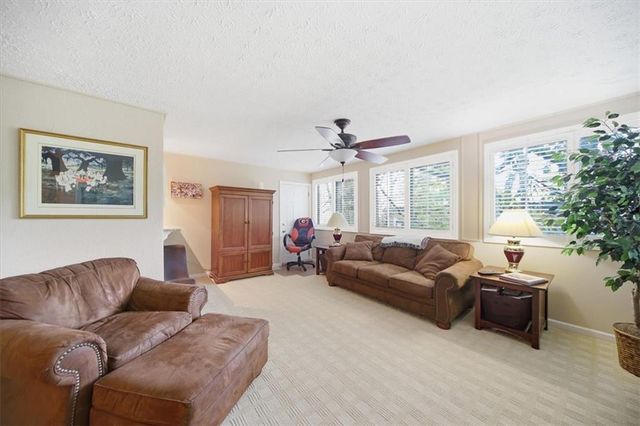 80 Chaumont Square NW, Atlanta, GA 30327