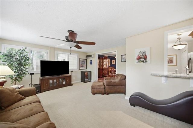 80 Chaumont Square NW, Atlanta, GA 30327