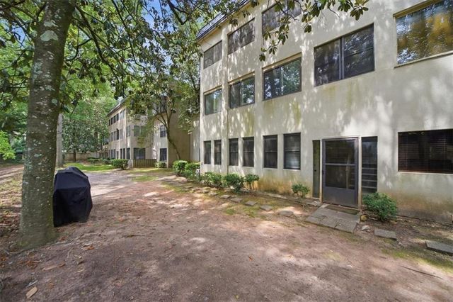 80 Chaumont Square NW, Atlanta, GA 30327