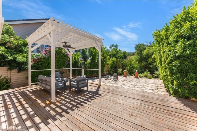 1151 Westcreek Lane, Westlake Village, CA 91362