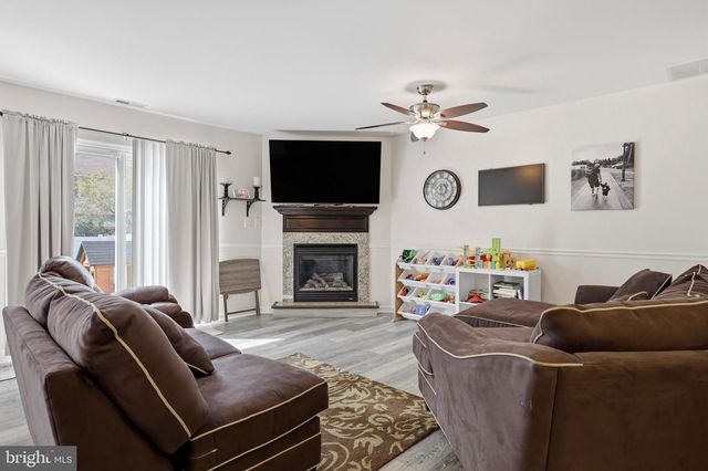 9 MELODY CT, Mount Holly, NJ 08060