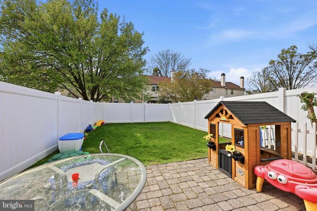 9 MELODY CT, Mount Holly, NJ 08060