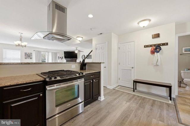 9 MELODY CT, Mount Holly, NJ 08060