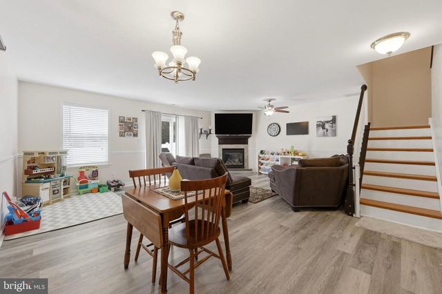 9 MELODY CT, Mount Holly, NJ 08060