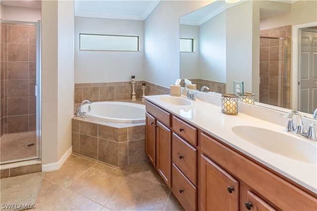 9521 Avellino WAY 2426, Naples, FL 34113