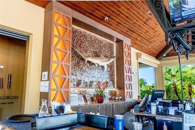 9521 Avellino WAY 2426, Naples, FL 34113