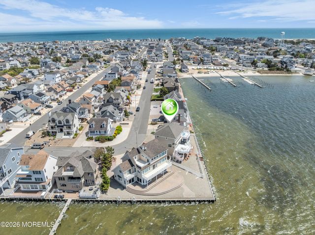 354 Roberts Avenue, Seaside Park, NJ 08752