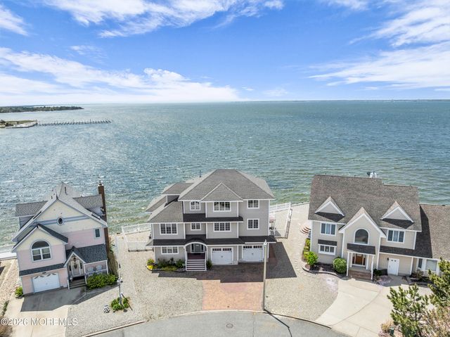 354 Roberts Avenue, Seaside Park, NJ 08752