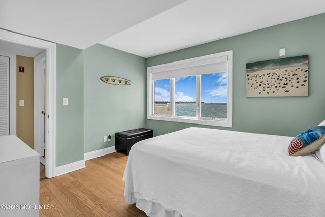 354 Roberts Avenue, Seaside Park, NJ 08752