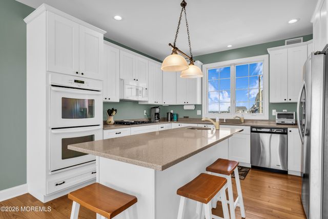354 Roberts Avenue, Seaside Park, NJ 08752