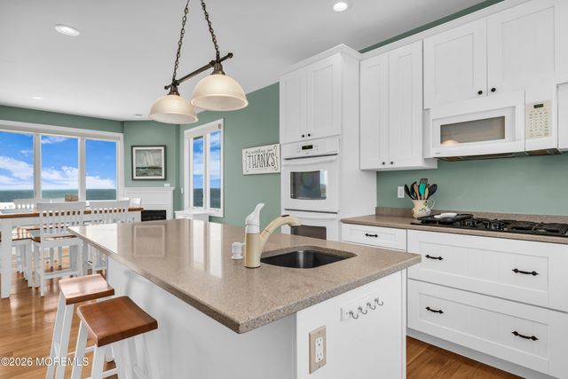 354 Roberts Avenue, Seaside Park, NJ 08752