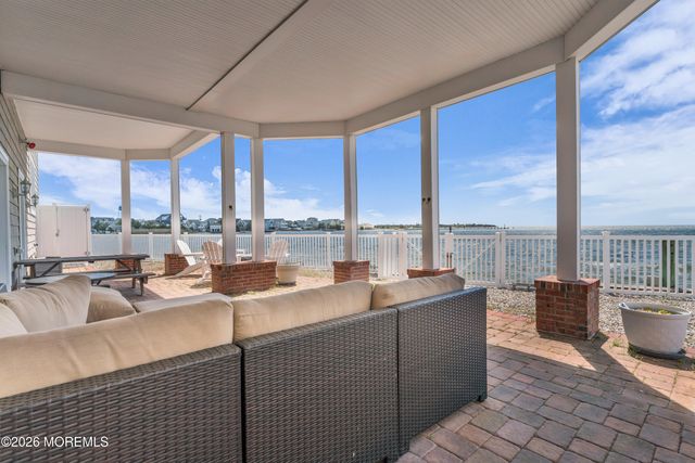 354 Roberts Avenue, Seaside Park, NJ 08752