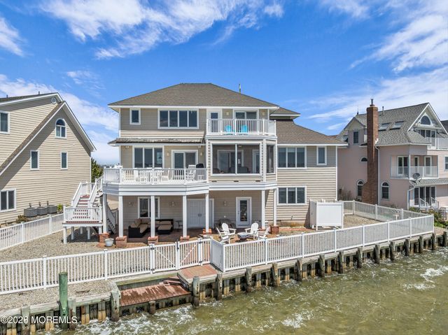 354 Roberts Avenue, Seaside Park, NJ 08752
