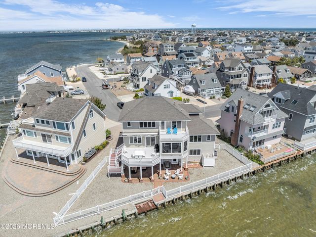 354 Roberts Avenue, Seaside Park, NJ 08752