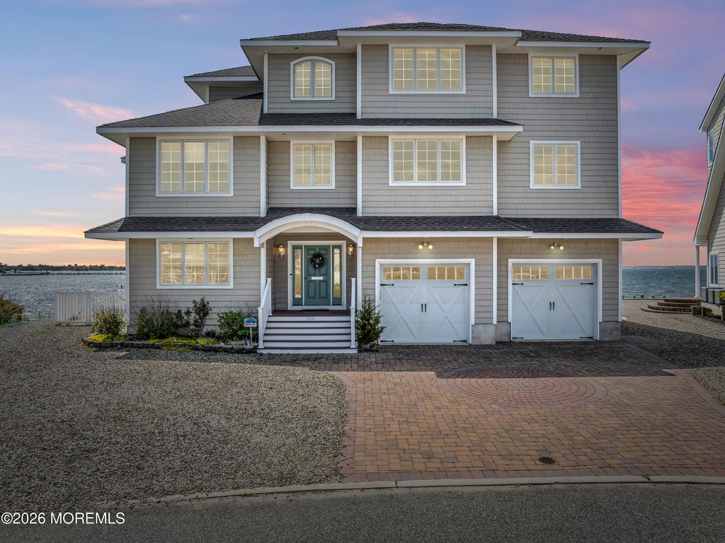 354 Roberts Avenue, Seaside Park, NJ 08752
