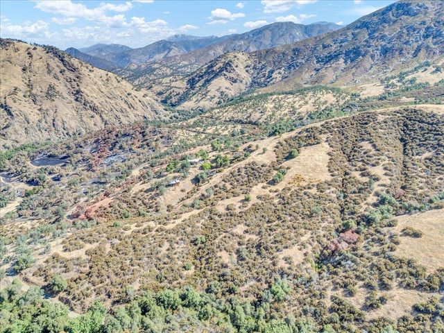 47730 N Fork Drive, Three Rivers, CA 93271