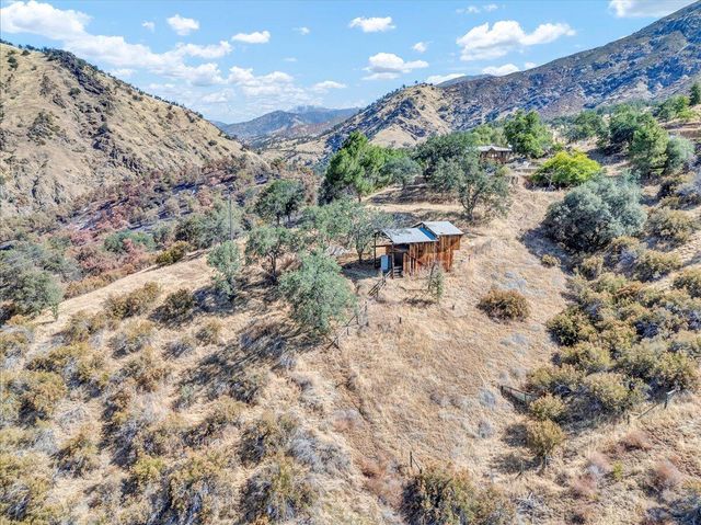 47730 N Fork Drive, Three Rivers, CA 93271