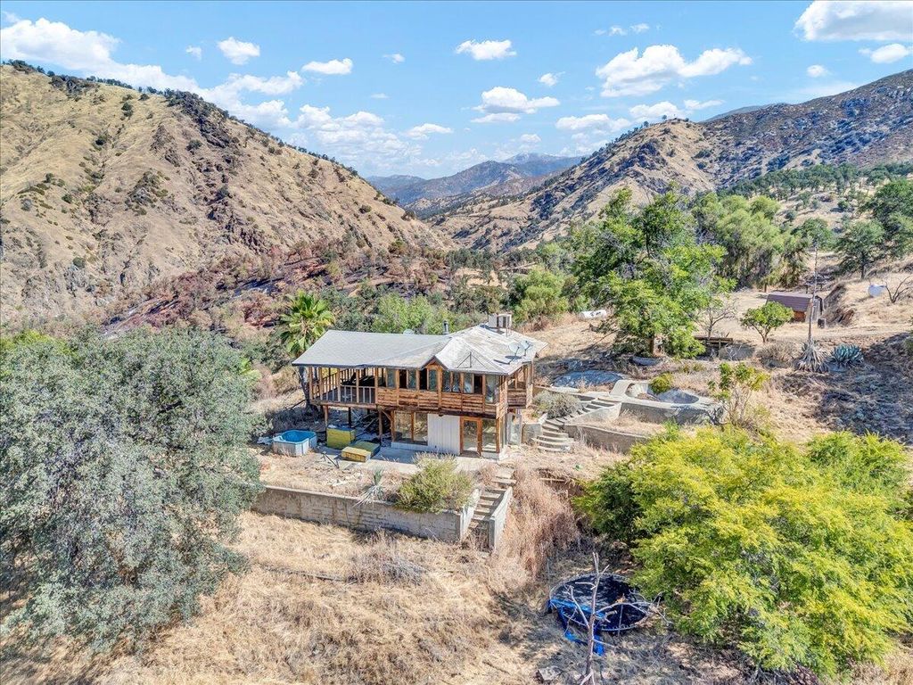 47730 N Fork Drive, Three Rivers, CA 93271