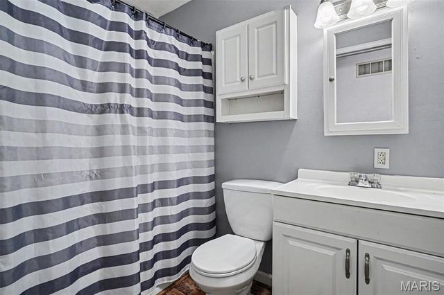 120 Cedar Ridge Drive, Pacific, MO 63069