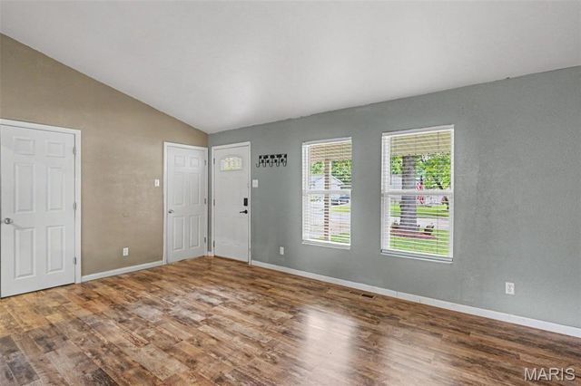 120 Cedar Ridge Drive, Pacific, MO 63069