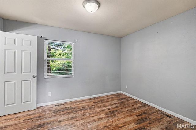 120 Cedar Ridge Drive, Pacific, MO 63069