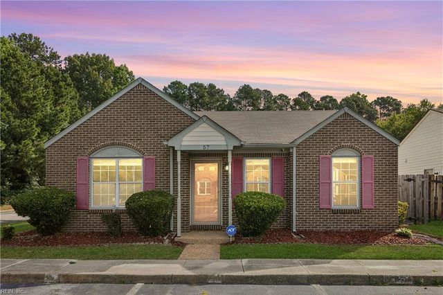 57 N Lake LOOP, Hampton, VA 23666