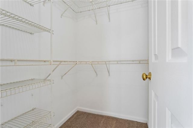 57 N Lake LOOP, Hampton, VA 23666