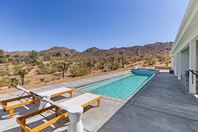 8825 Lilley Road, Joshua Tree, CA 92252