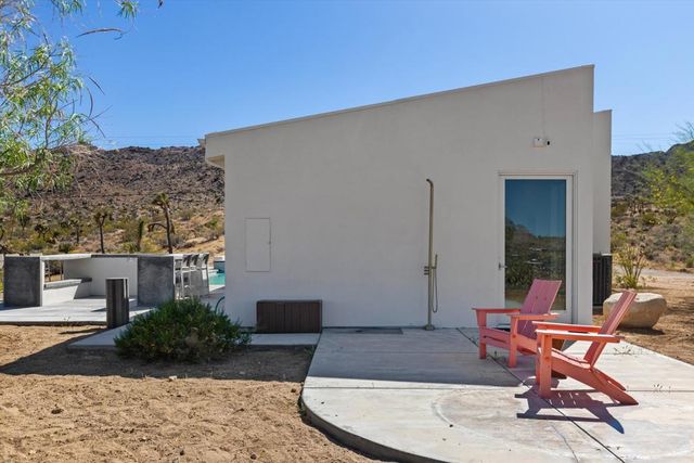8825 Lilley Road, Joshua Tree, CA 92252
