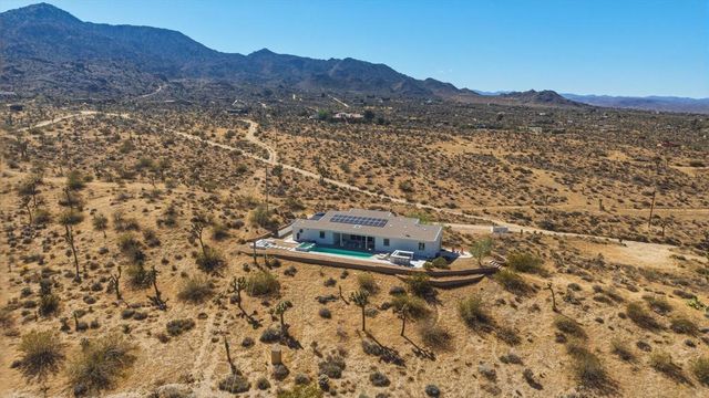 8825 Lilley Road, Joshua Tree, CA 92252