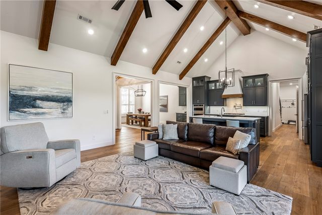 22 Kelaen Drive, Bella Vista, AR 72715