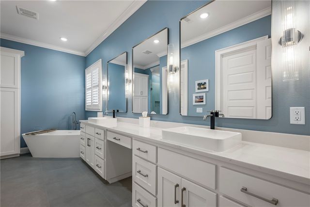 22 Kelaen Drive, Bella Vista, AR 72715