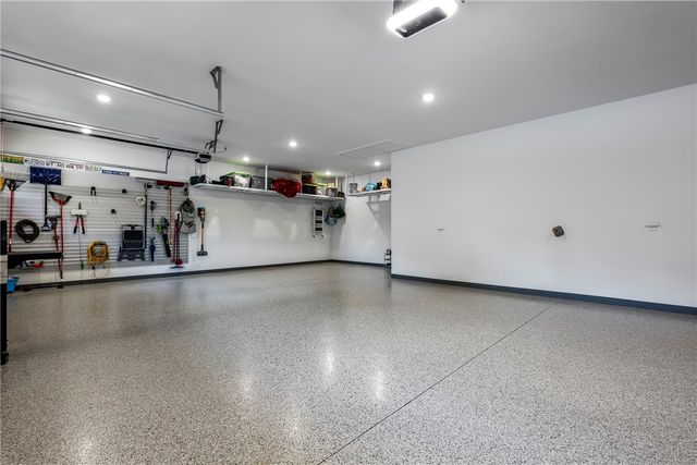 22 Kelaen Drive, Bella Vista, AR 72715