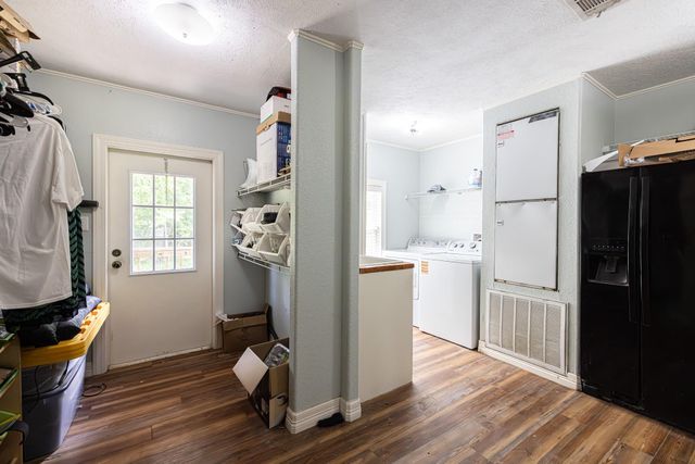 123 Ridgewood Drive, Huffman, TX 77336