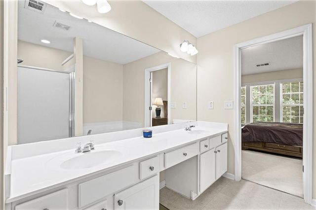 4120 Royal Regency Circle NW, Kennesaw, GA 30144