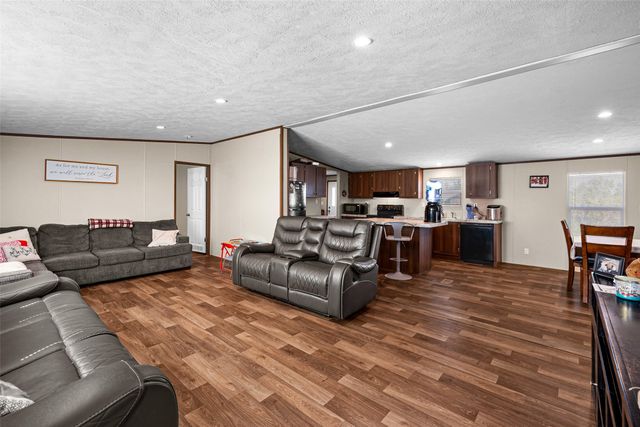 4419 Woodland Drive, Granbury, TX 76048