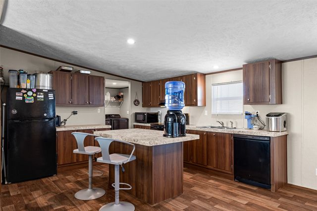 4419 Woodland Drive, Granbury, TX 76048