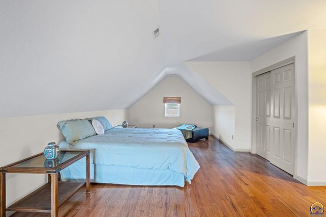 7649 SE Ratner RD, Berryton, KS 66409