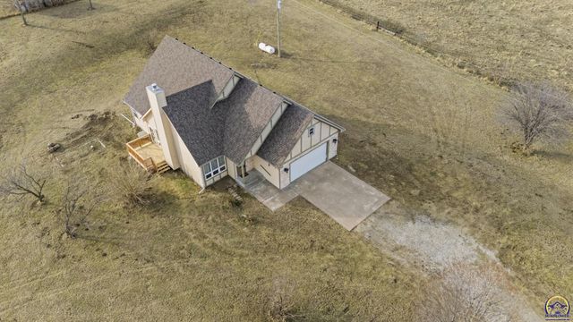 7649 SE Ratner RD, Berryton, KS 66409