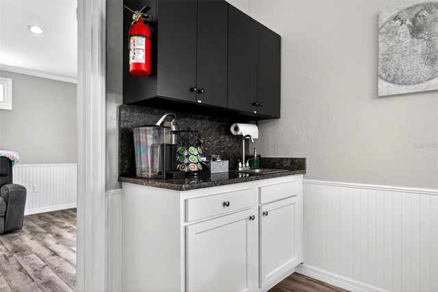 110 NE CRYSTAL STREET, Crystal River, FL 34428