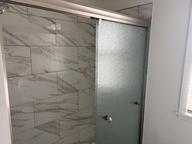 5879 N 29th STREET, Milwaukee, WI 53209