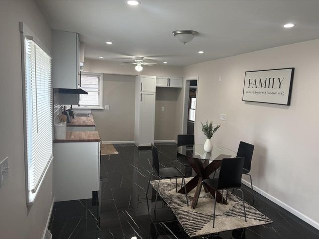 5879 N 29th STREET, Milwaukee, WI 53209