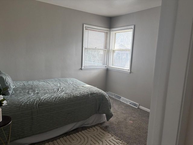 5879 N 29th STREET, Milwaukee, WI 53209