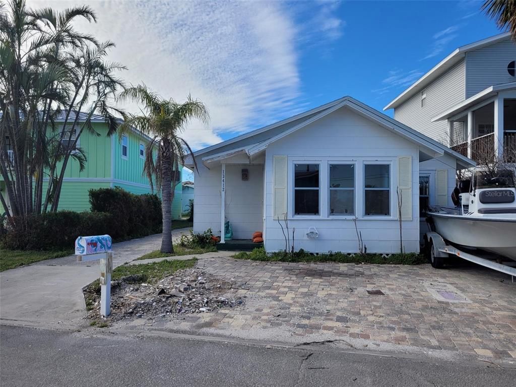 13412 2ND STREET E, Madeira Beach, FL 33708