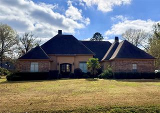 5357 La Rochelle Place, Keithville, LA 71047