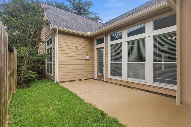 13014 Vivienne Westmoreland Drive, Cypress, TX 77429