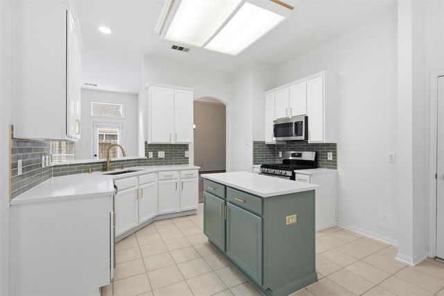 13014 Vivienne Westmoreland Drive, Cypress, TX 77429