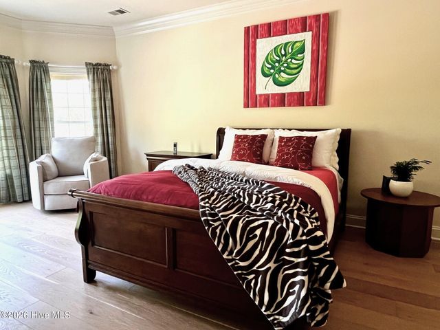 498 Carlton Court SW, Ocean Isle Beach, NC 28469