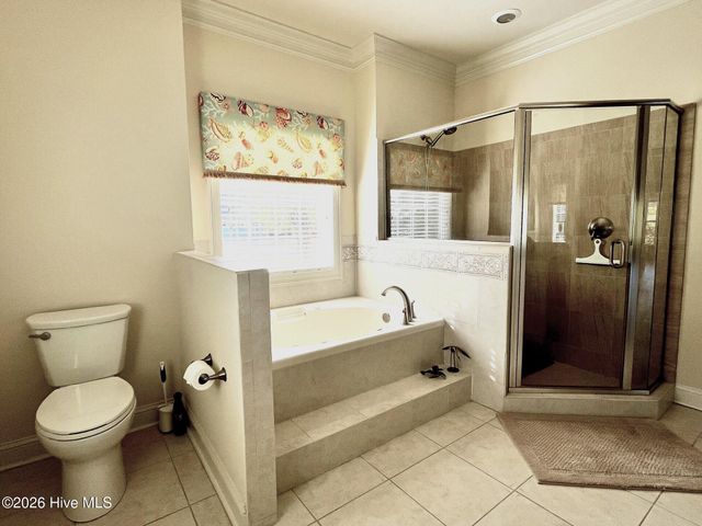 498 Carlton Court SW, Ocean Isle Beach, NC 28469