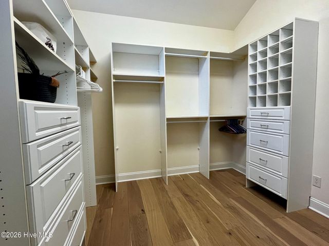 498 Carlton Court SW, Ocean Isle Beach, NC 28469